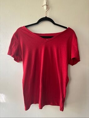 Mossimo Supply Co. Red V-Neck Short Sleeve Tee